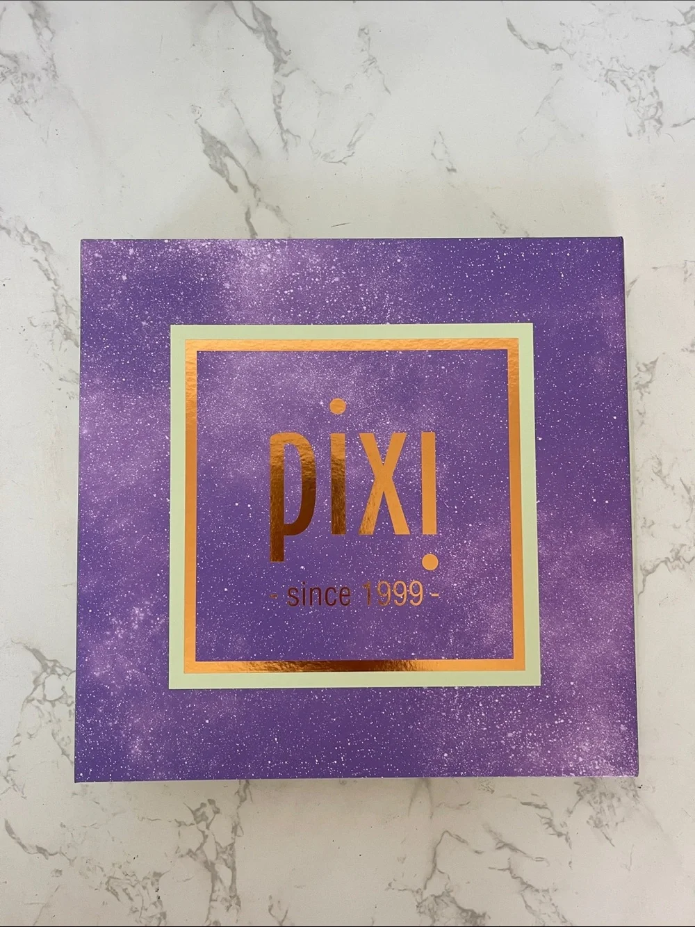 Pixi Mint Satin Sleep Mask & Lavender Dream-y Mist Gift Set